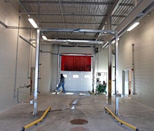 Pro Tech Service - Large Vehicle Car Wash Extended