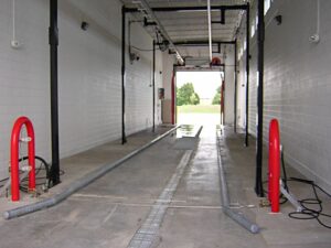 Pro Tech Service Large Vehicle Car Wash Tunnel Entrance