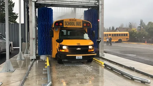 Gantry Vehicle Wash System with Vertical Rotating Brush Dry Assembly
