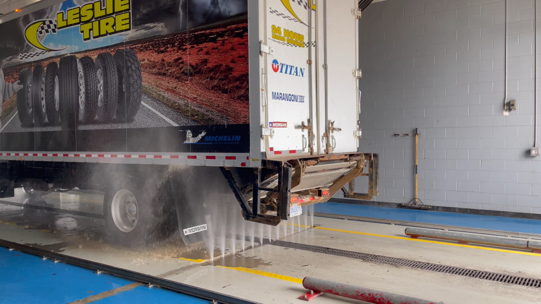 In-Bay Chassis Wash System with High-Pressure Undercarriage Spray